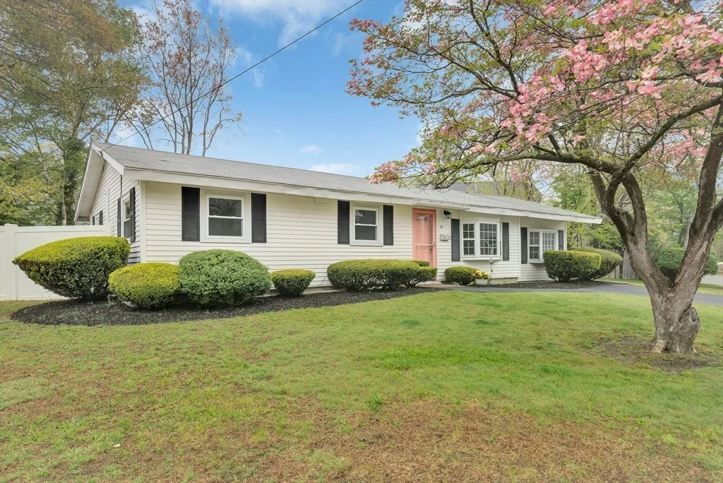 Photo of 25 Nicholas Road