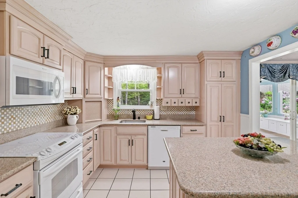 Photo of 17 Briggs Ave