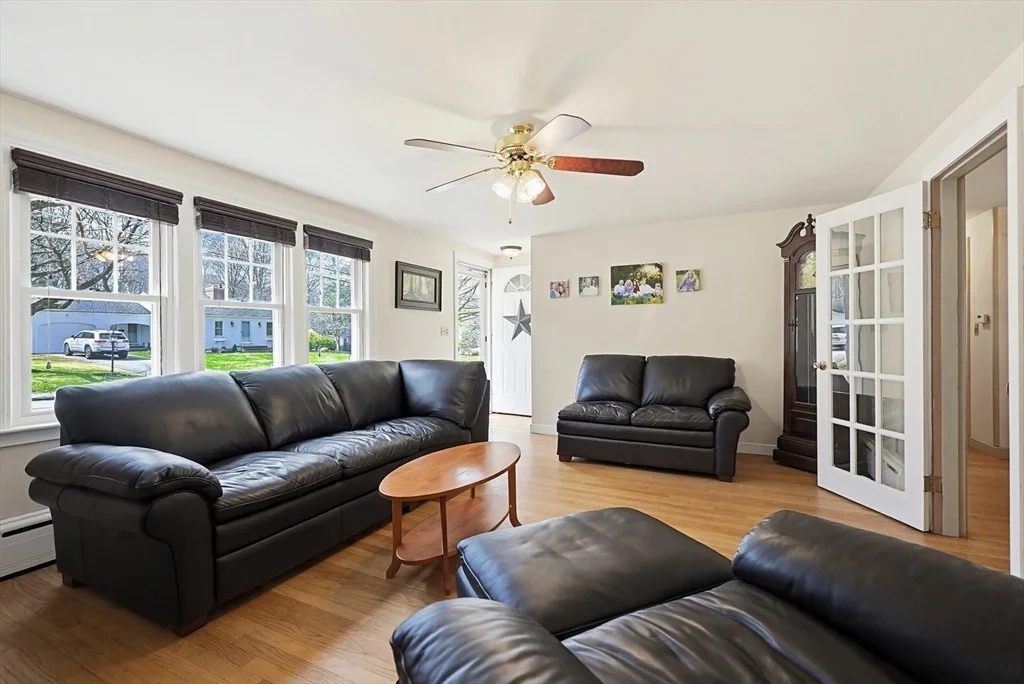 Photo of 76 Curtis Ave