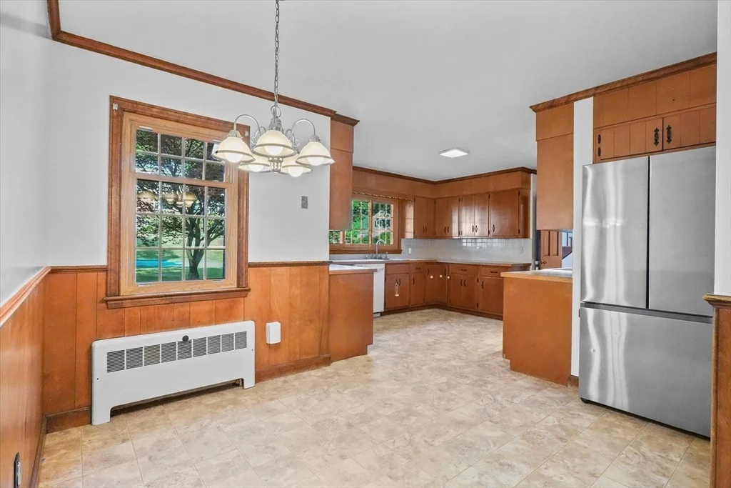 Photo of 162 Starr Ave