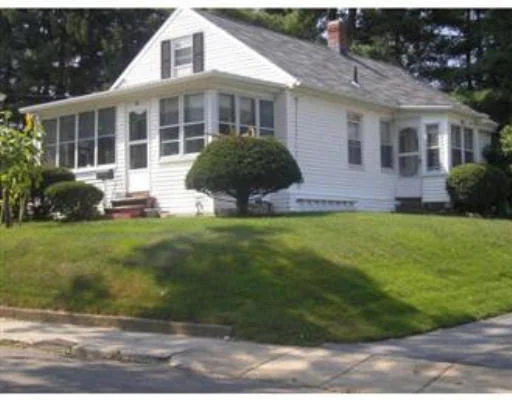 Photo of 86 Lake St