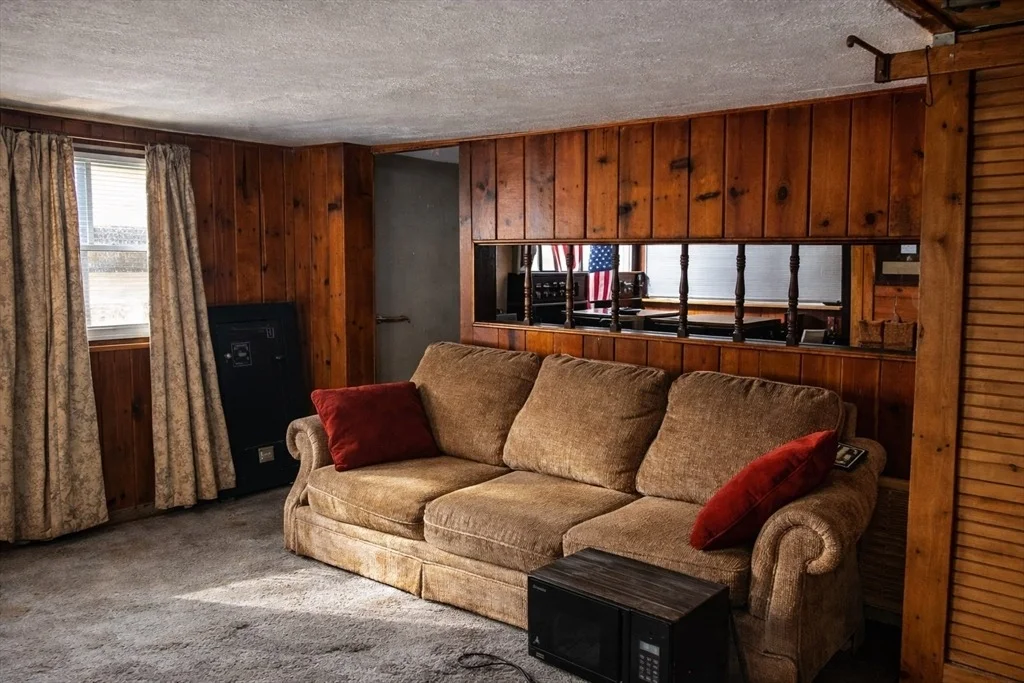 Photo of 43 Trinity Ave