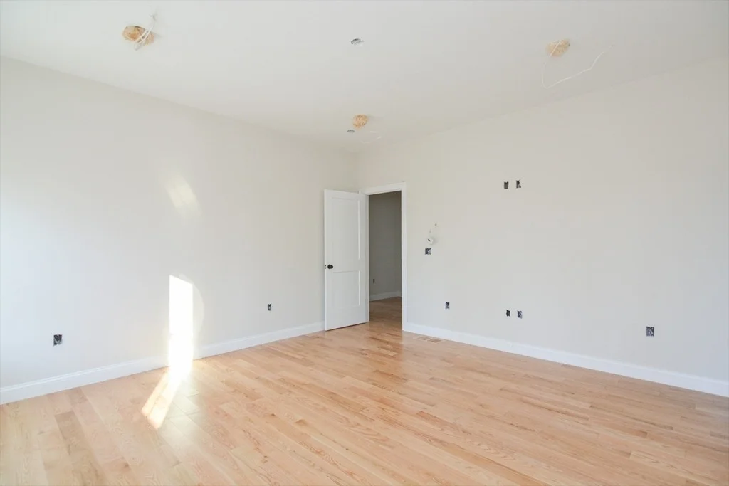 Photo of 364 Townsend Hill Rd