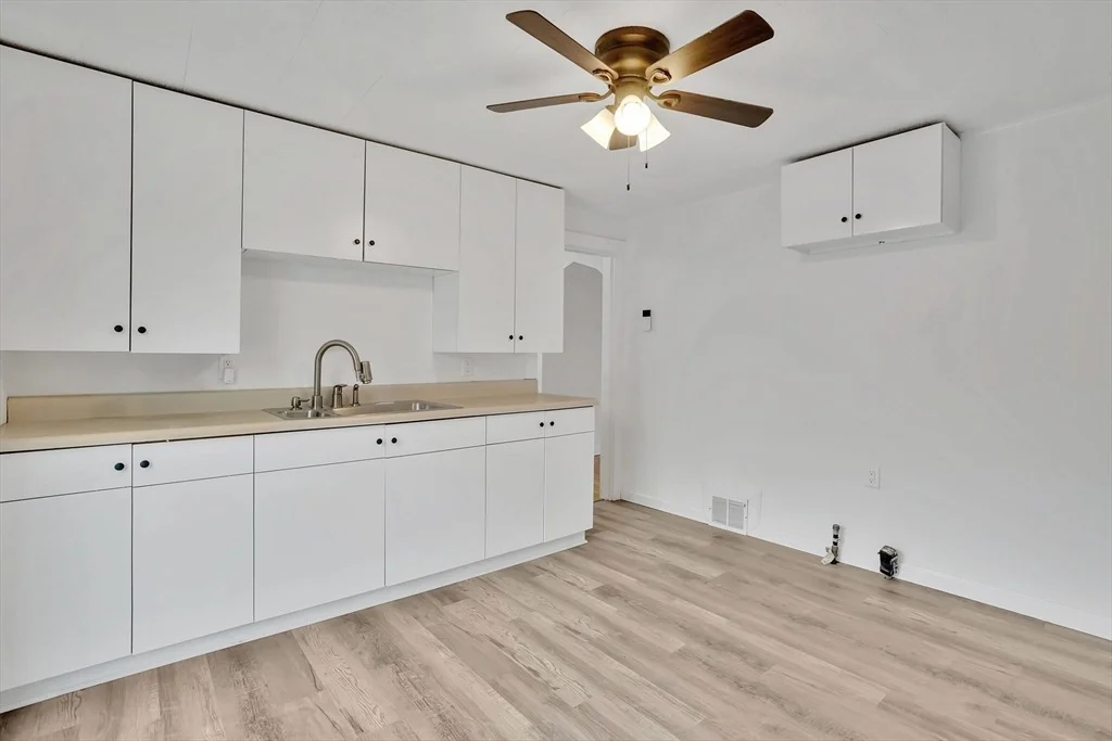 Photo of 155 Powell Ave