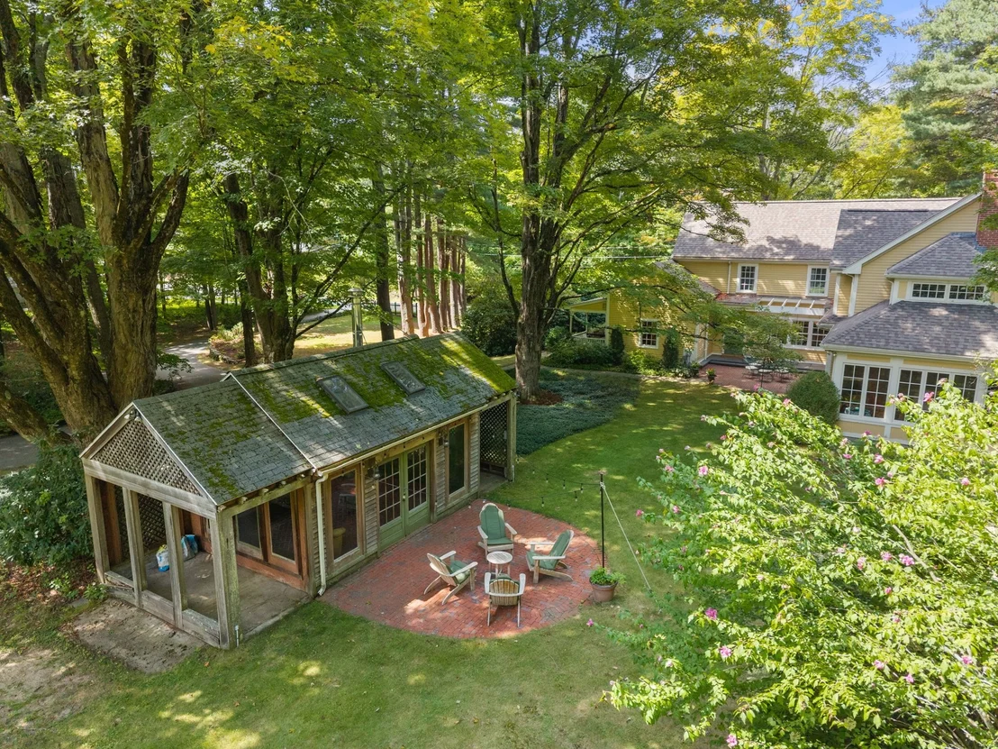 Photo of 270 Concord Rd