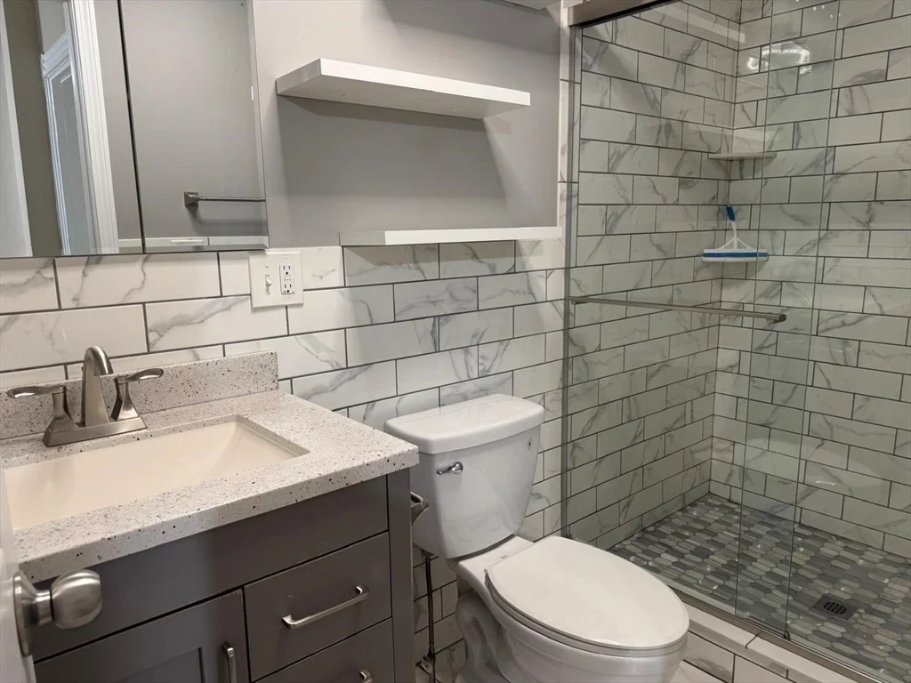 Photo of 98 Walnut St