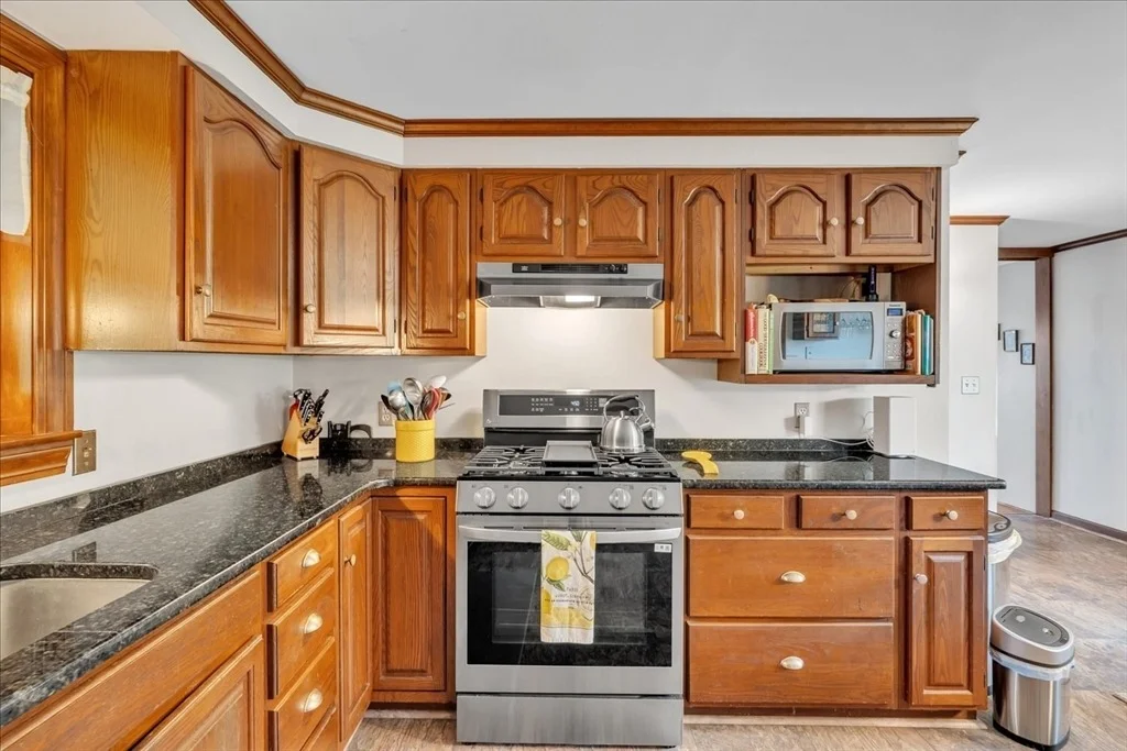 Photo of 376 Parkside Dr