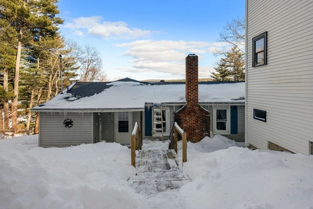 Photo of 178 Brimfield Rd