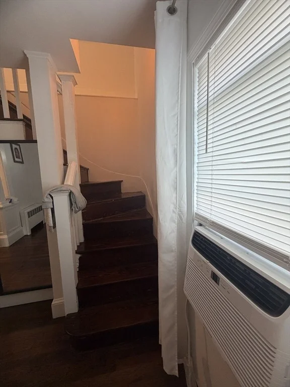Photo of 70 Robinson St