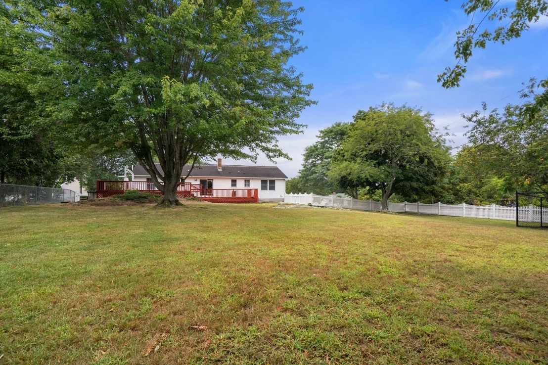 Photo of 14 Glenn Ave