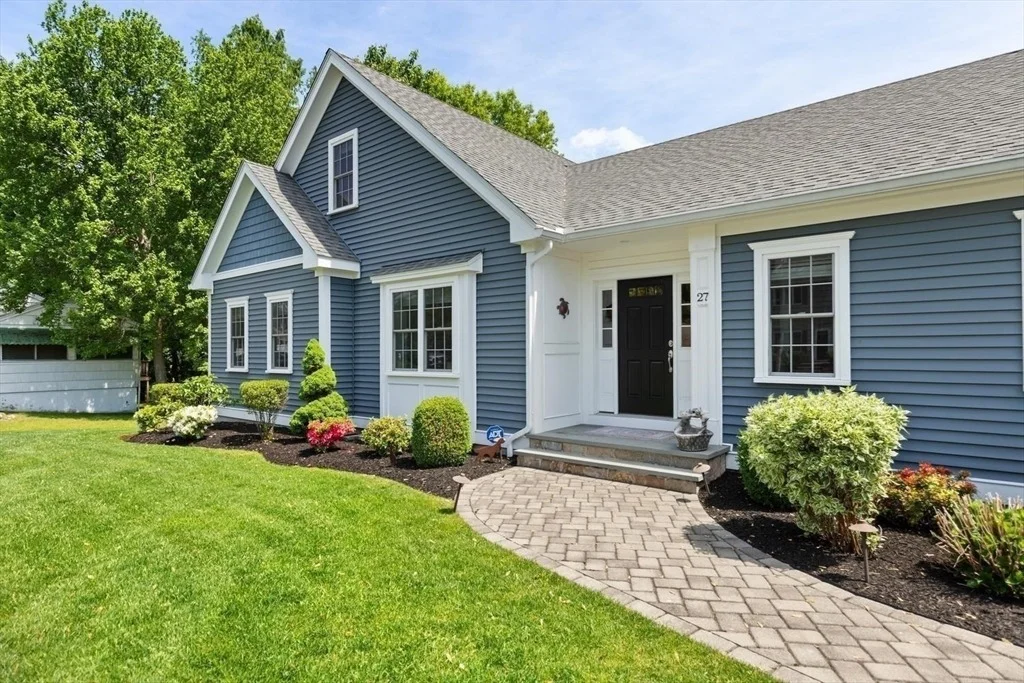 Photo of 27 Samoset Rd