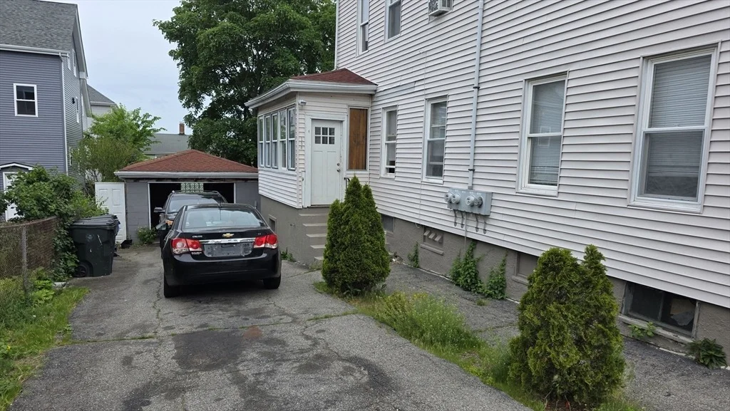 Photo of 155 Grant St