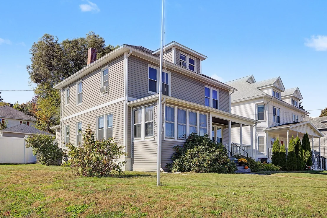 Photo of 419 Hillside Ave