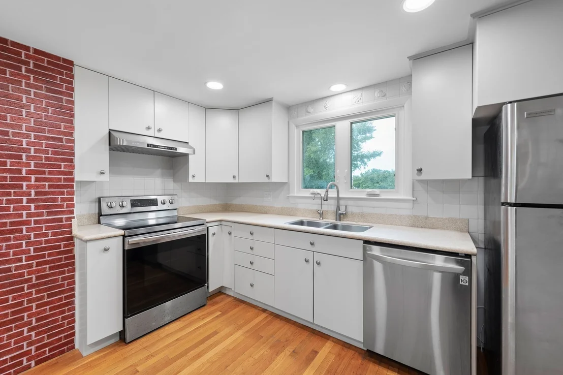 Photo of 48 Sunset Drive
