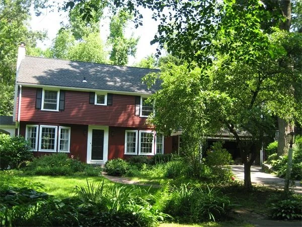 Photo of 10 Howatson Way