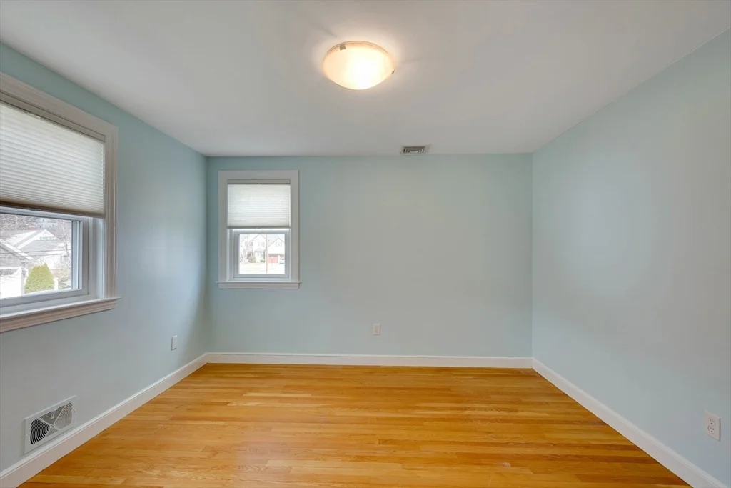 Photo of 20 Dunbarton Road