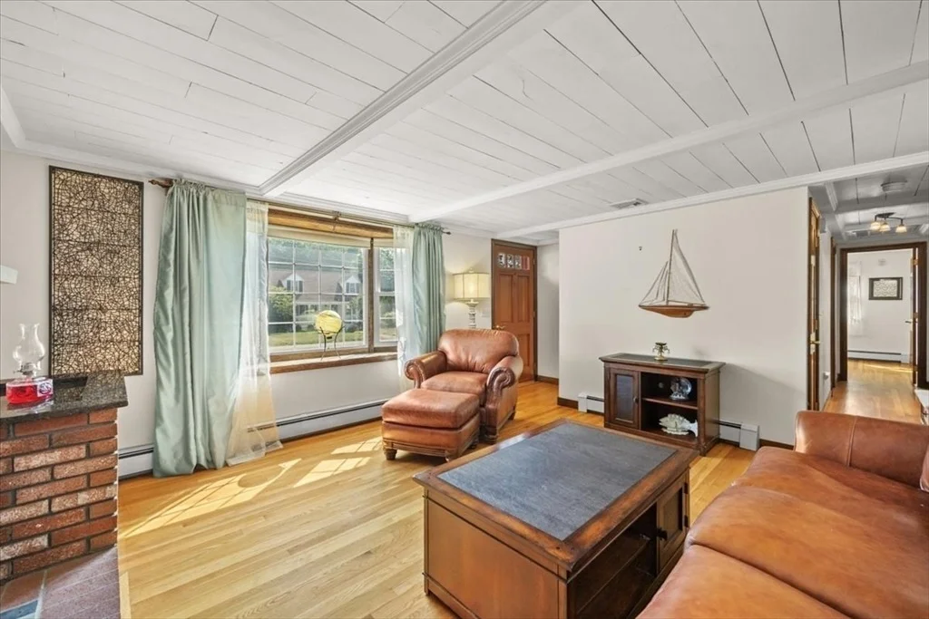 Photo of 158 Duffy Dr