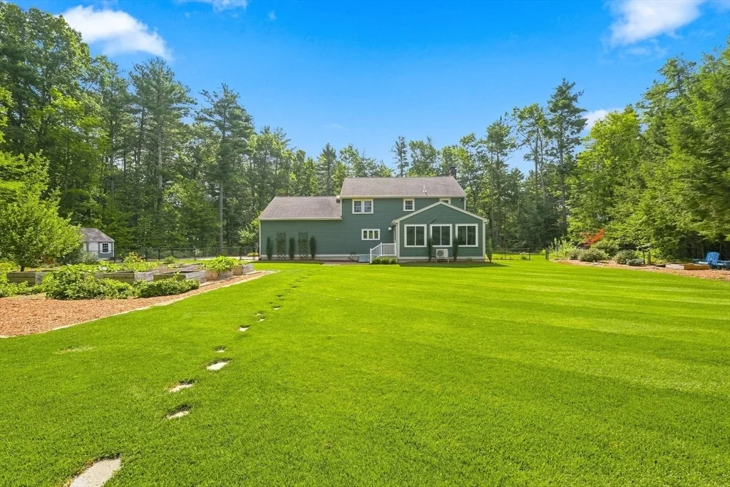 Photo of 711 Chicopee Row