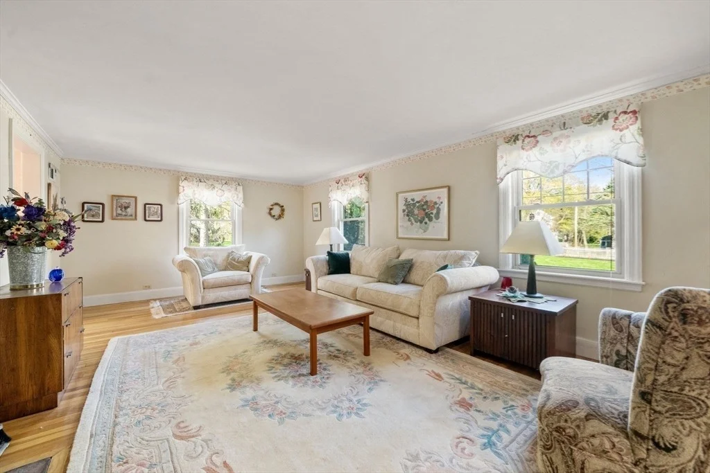 Photo of 89 Lewis Ave