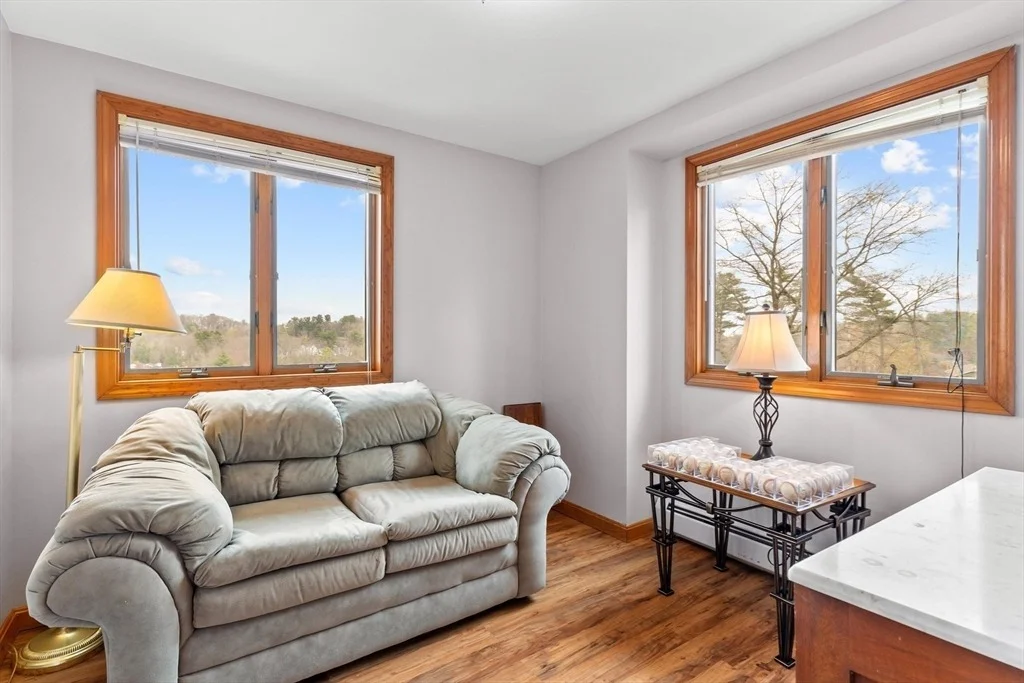 Photo of 29 Beacon St