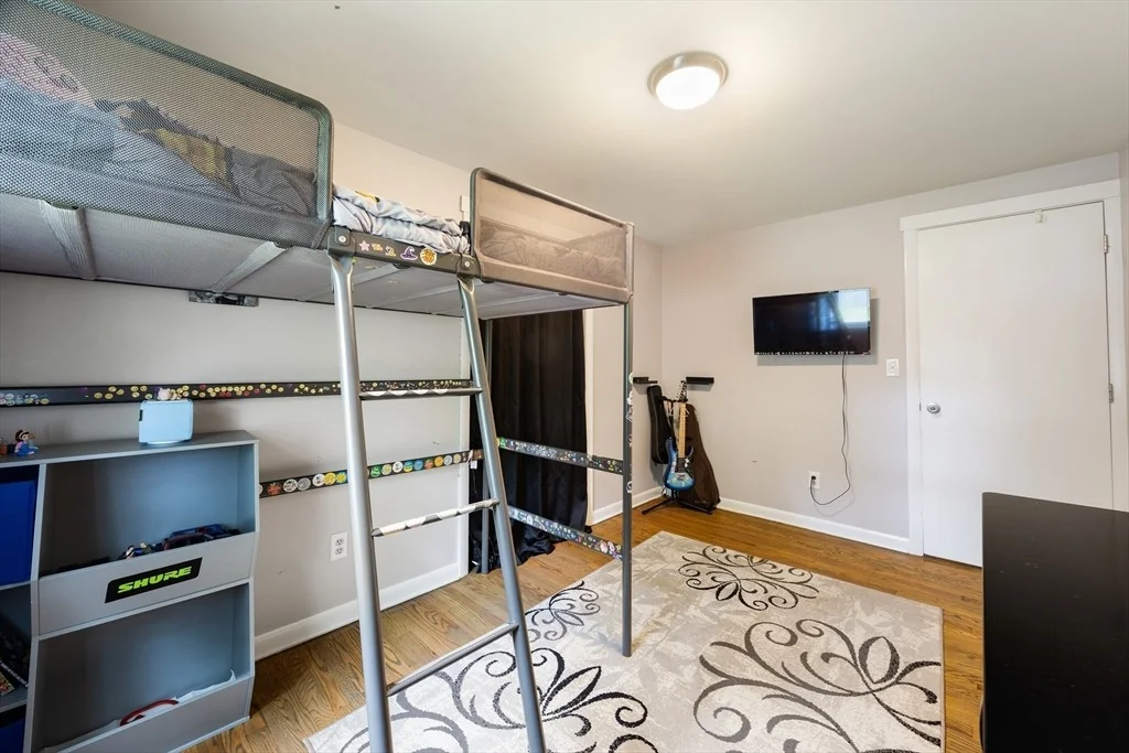 Photo of 37 Parkerview St