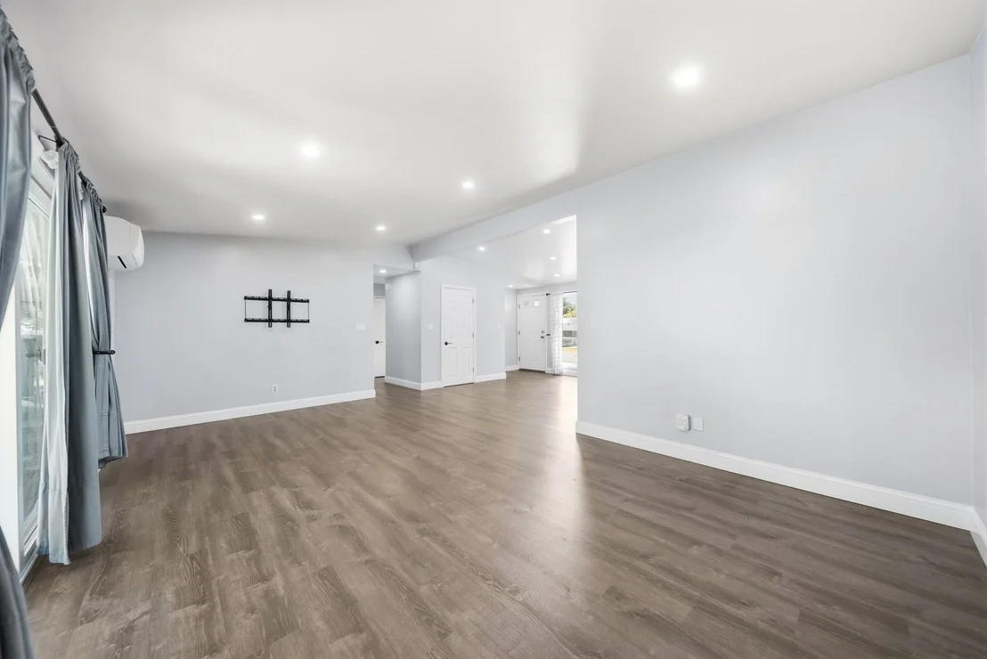 Photo of 23 Joseph Rd