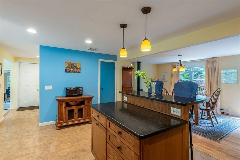 Photo of 54 Deepwoods Dr