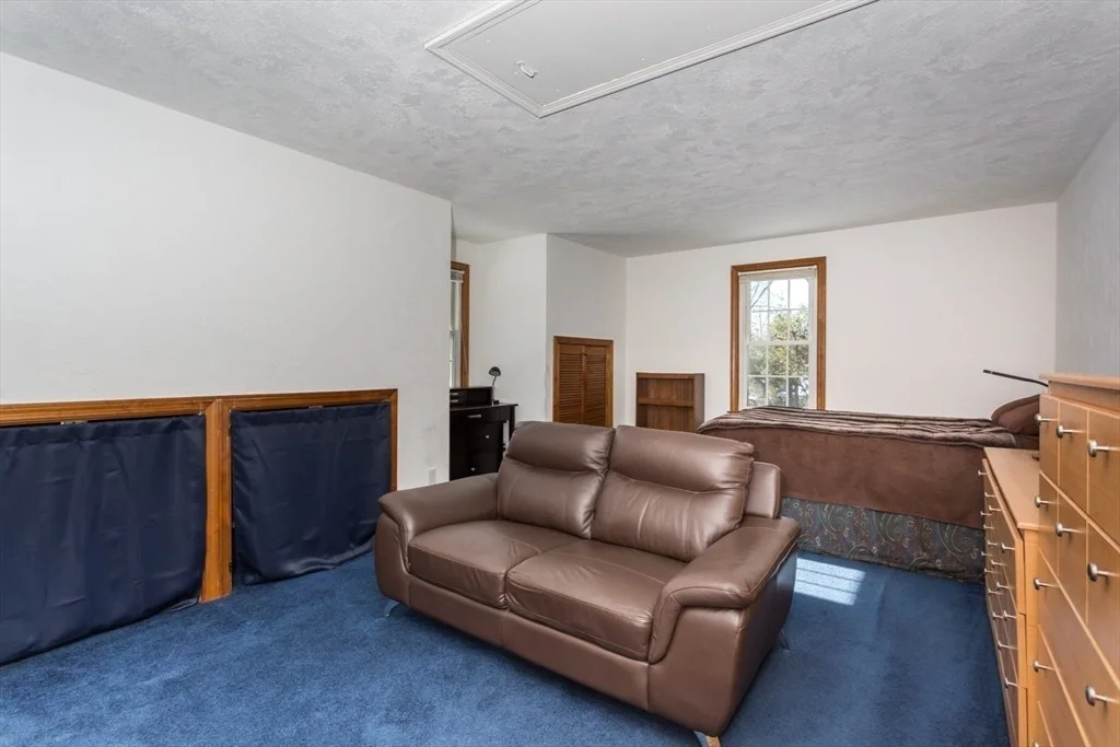 Photo of 75 Jordan Road