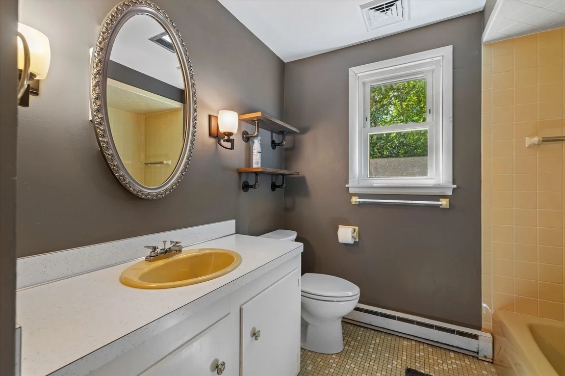 Photo of 36 Barry Rd