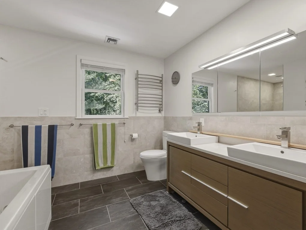 Photo of 448 Middlesex Ave