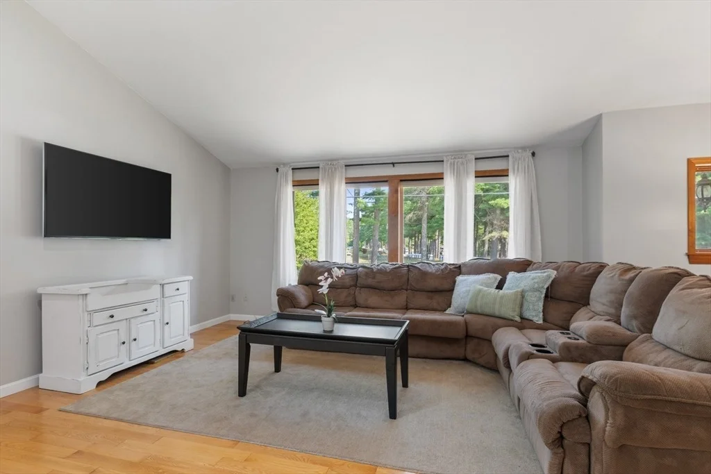 Photo of 4 Cross Road