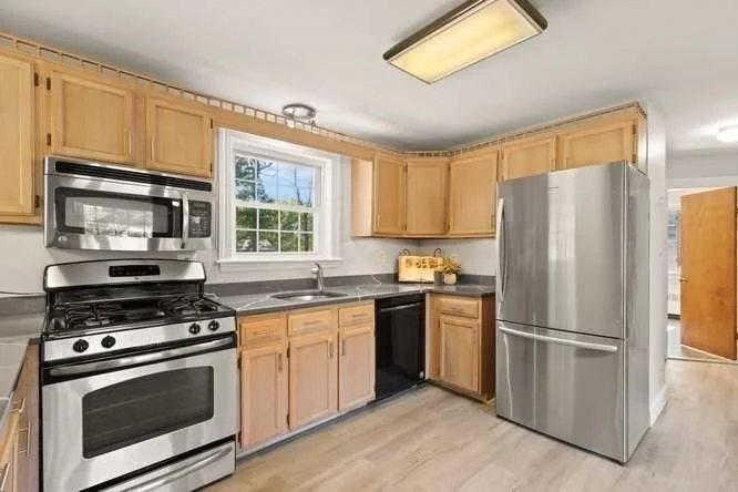 Photo of 84 Walnut St