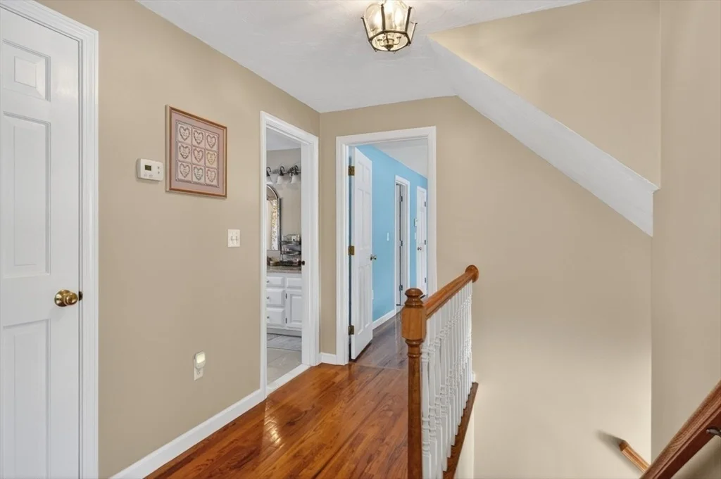 Photo of 15 Fox Run Rd