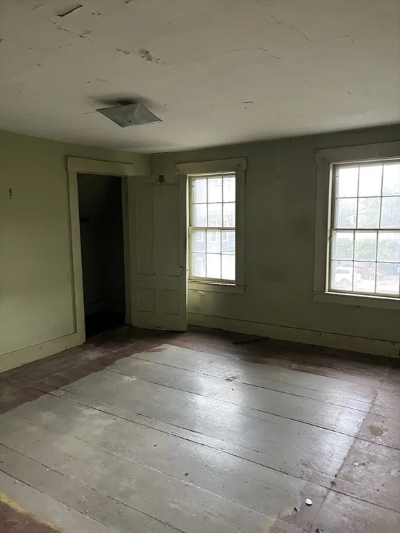 Photo of 28 Grove Street