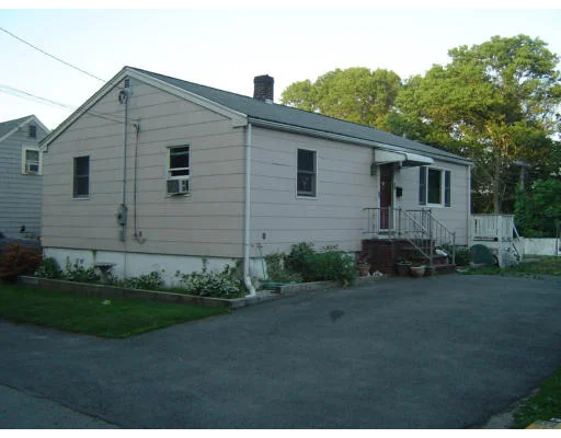 Photo of 69 Maple Street
