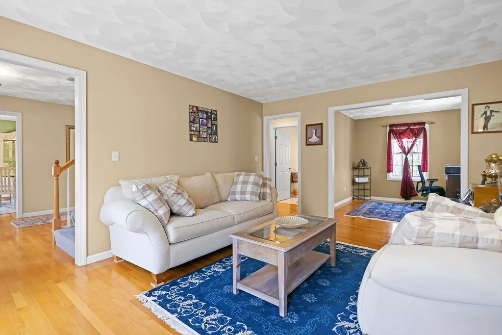 Photo of 3 Hillview Drive
