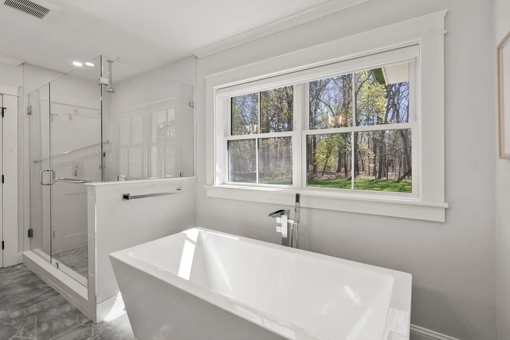Photo of 142 Buckskin Dr.