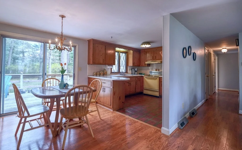 Photo of 72 Ashley Dr