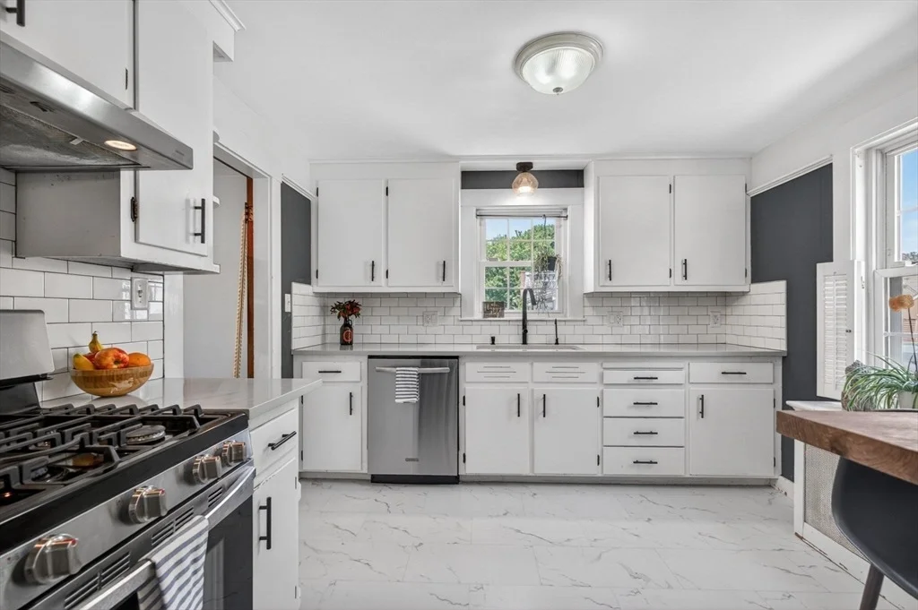 Photo of 25 Pleasant St.
