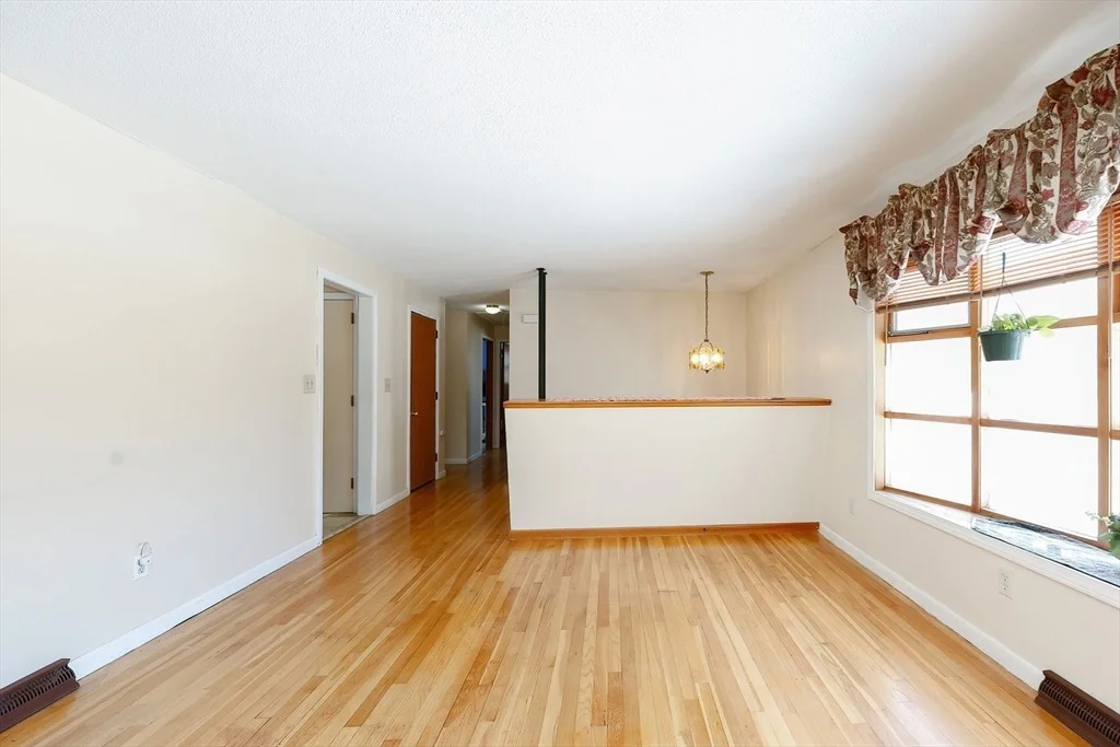 Photo of 22 Saddleback Hill Rd