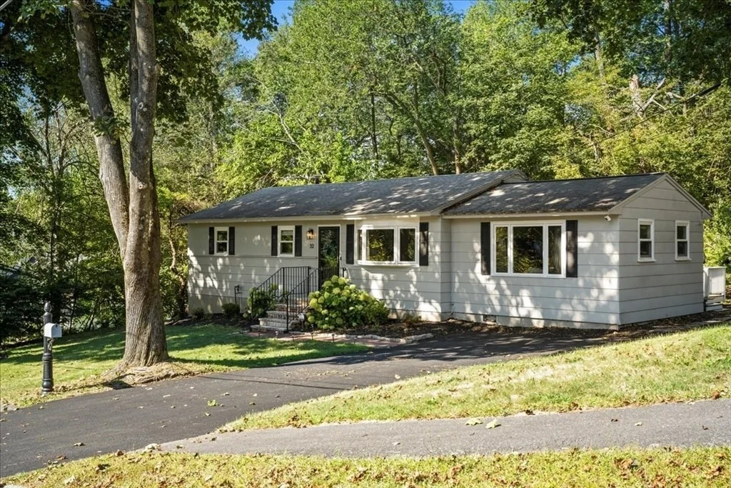 Photo of 32 Stratton Drive