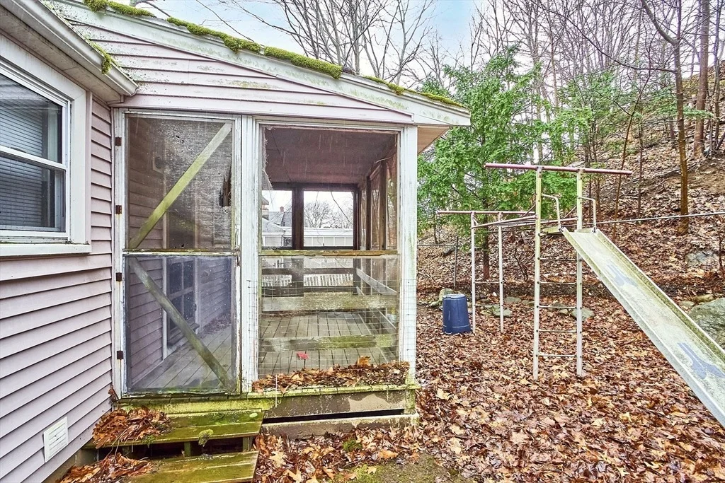 Photo of 9 Intervale Rd