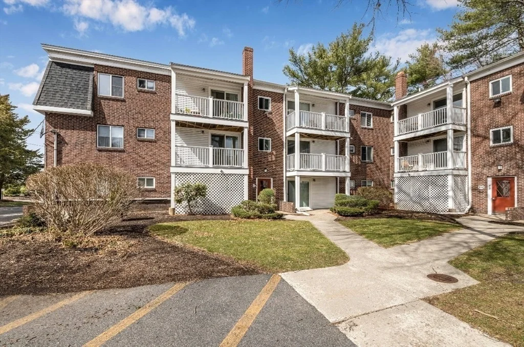Photo of Unit 87 at 54 Will Dr
