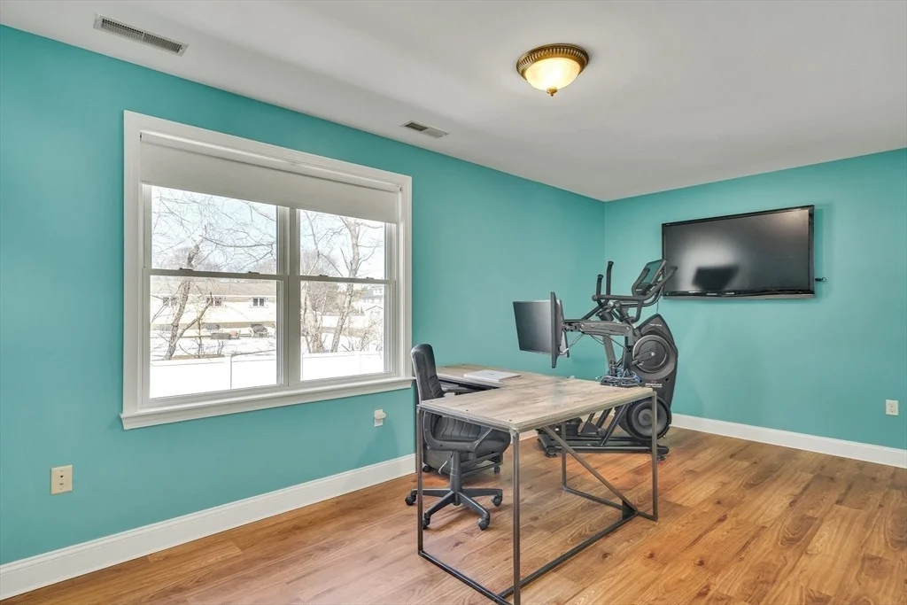 Photo of 10 Gately Dr