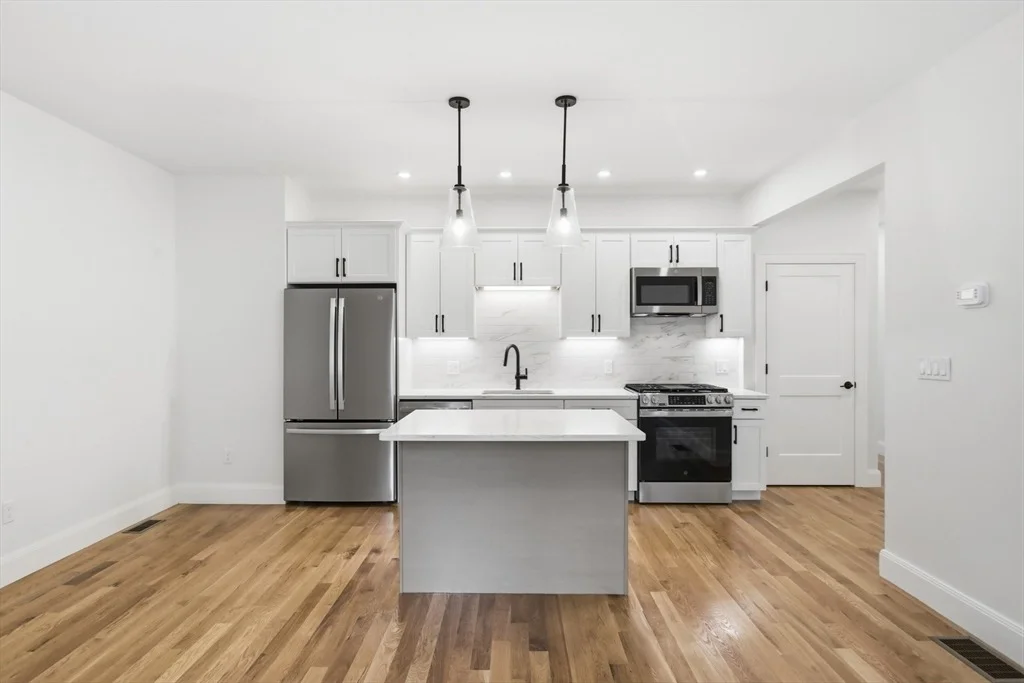 Photo of 13 Parker Rd