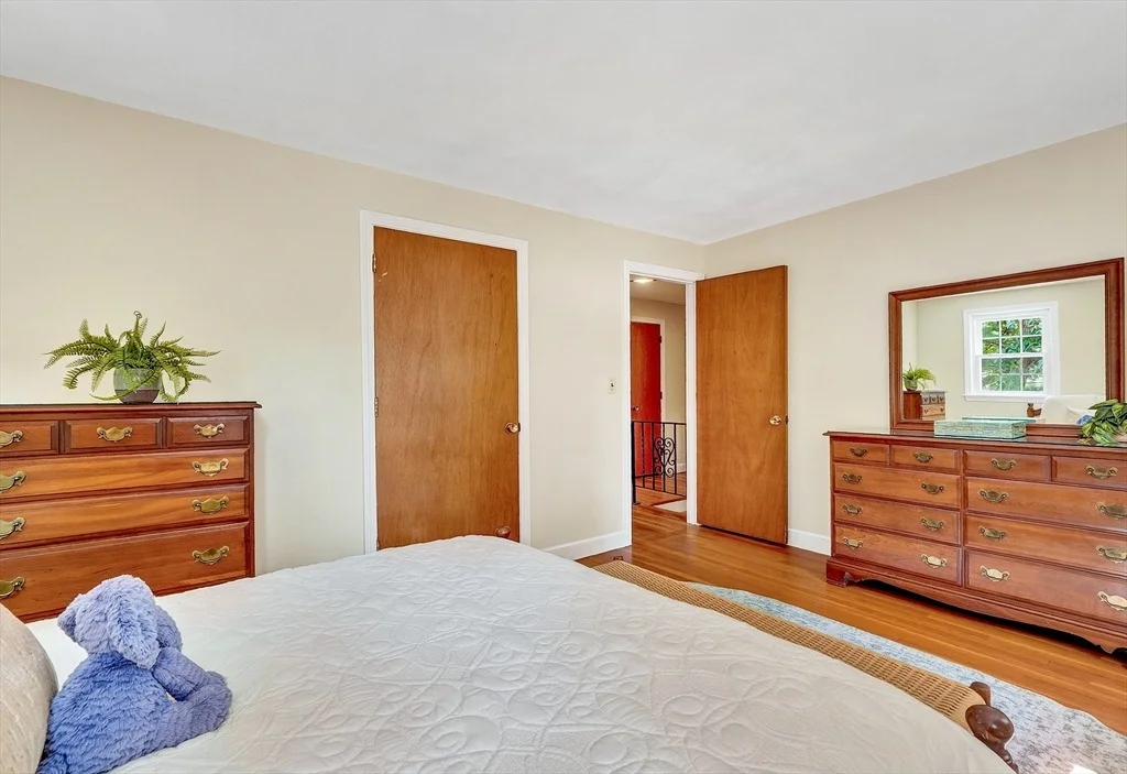 Photo of 485 Oak Street