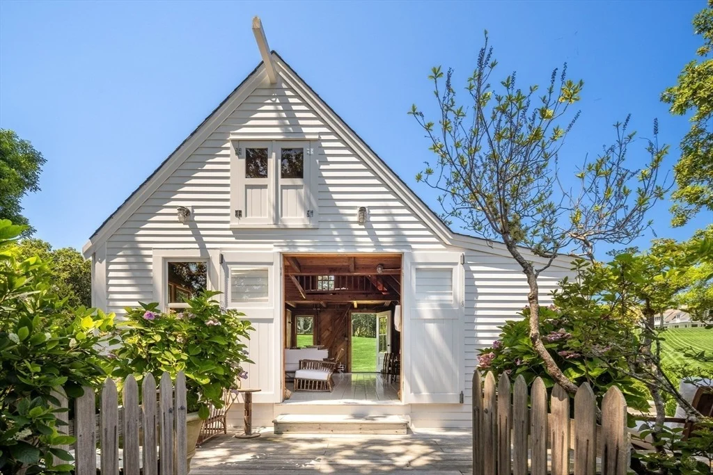 Photo of 41 Cobbs Hill Road