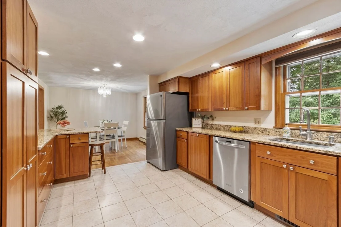 Photo of 4 Apple Tree Ln