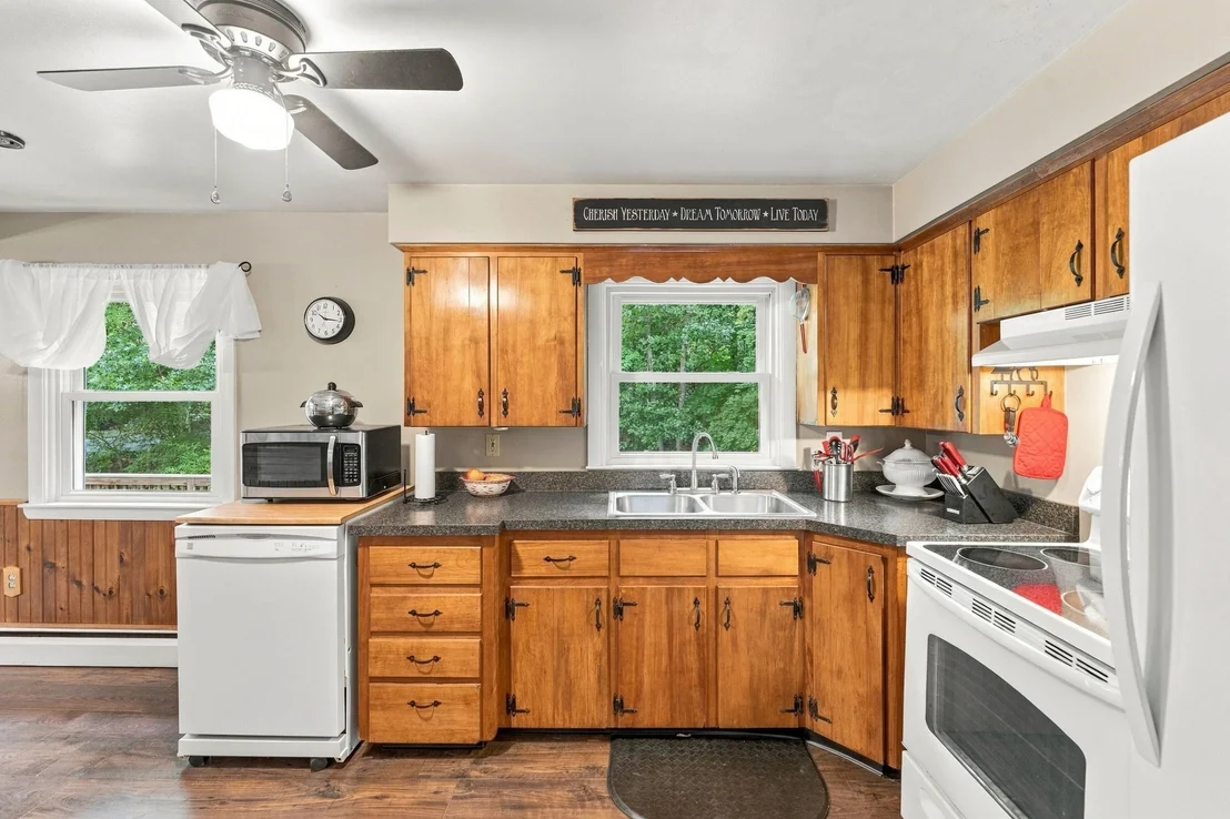 Photo of 418 Millville Rd