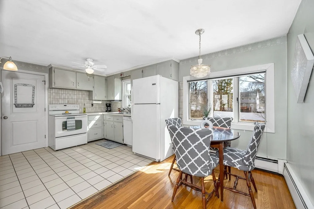 Photo of 49 Oak St